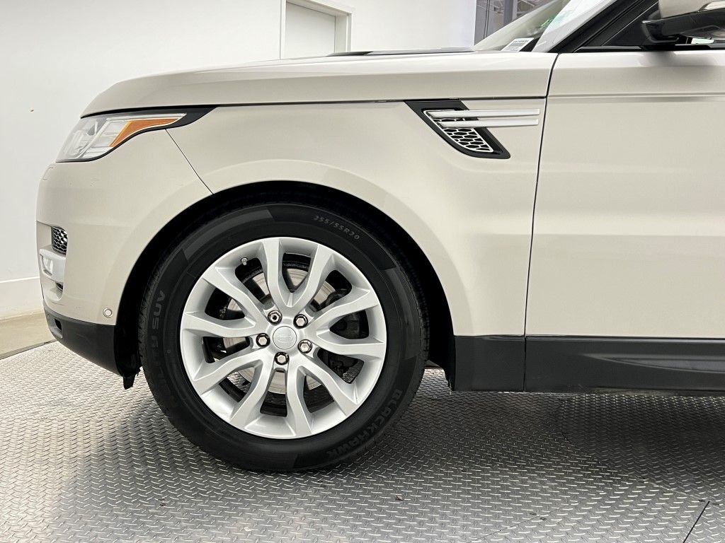 Thumbnail: 2017 Land Rover Range Rover Sport - 10