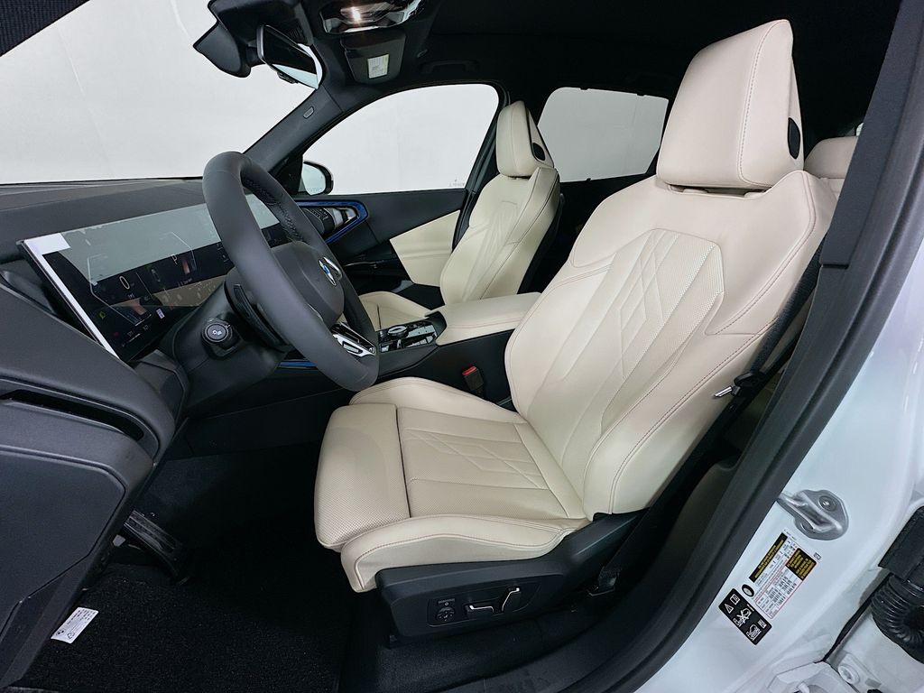 Thumbnail: 2026 BMW X3 - 16