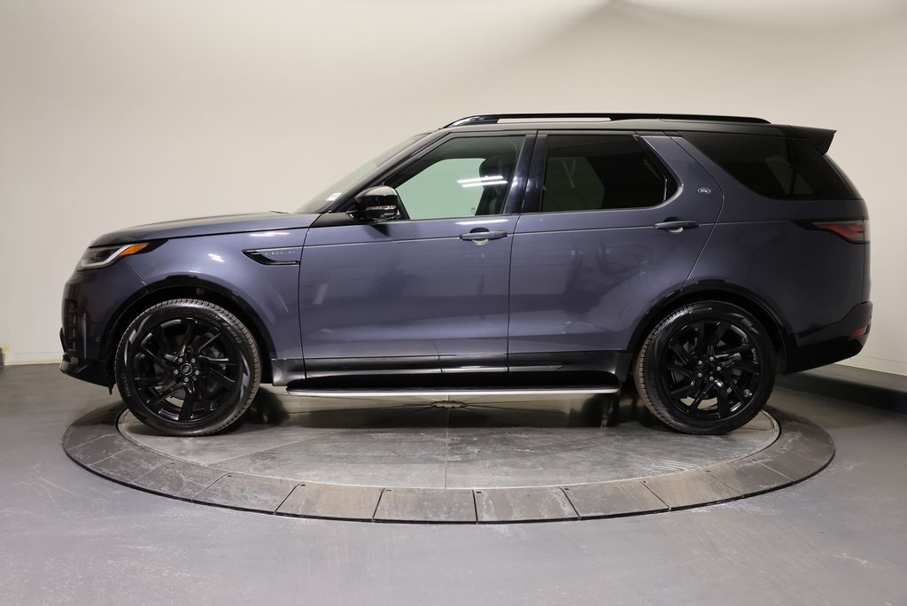 Thumbnail: 2025 Land Rover Discovery - 2