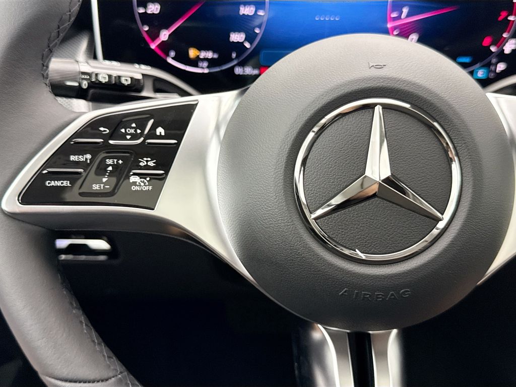 Thumbnail: 2026 Mercedes-Benz GLC - 11