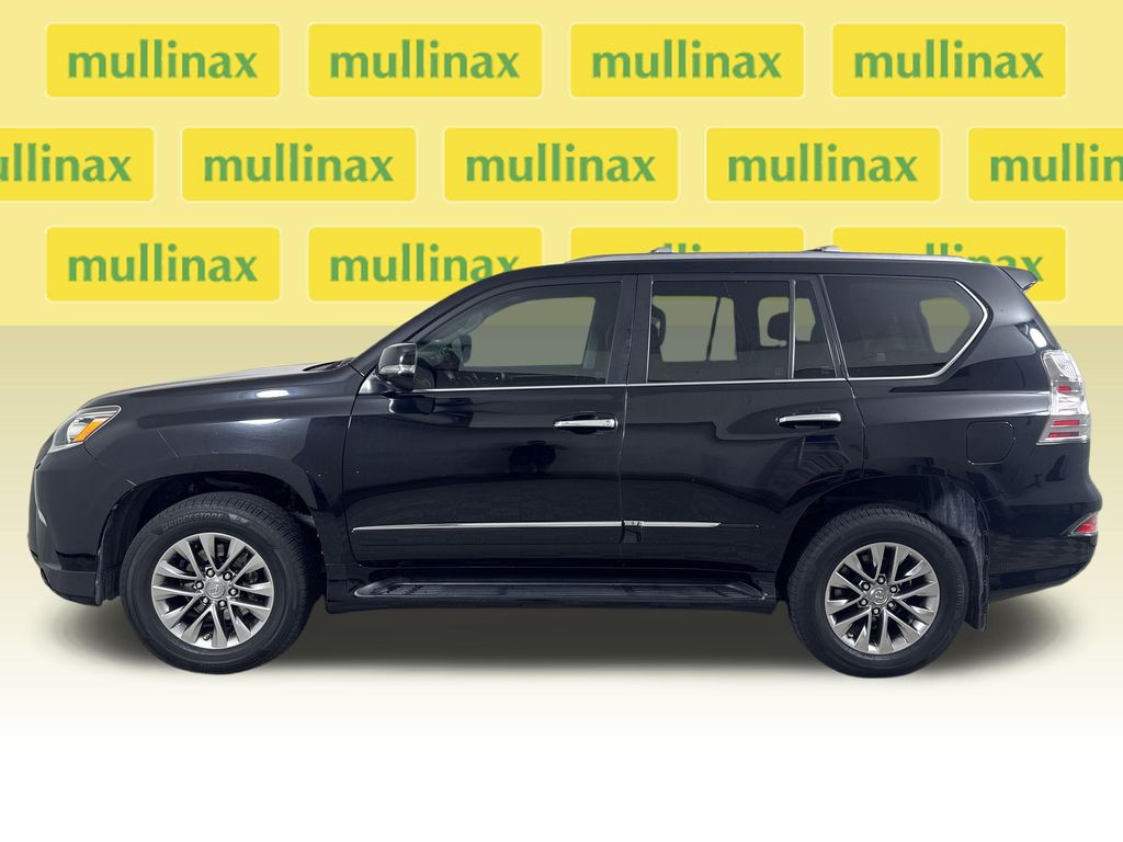 Used 2016 Black Lexus 460 Luxury image 13