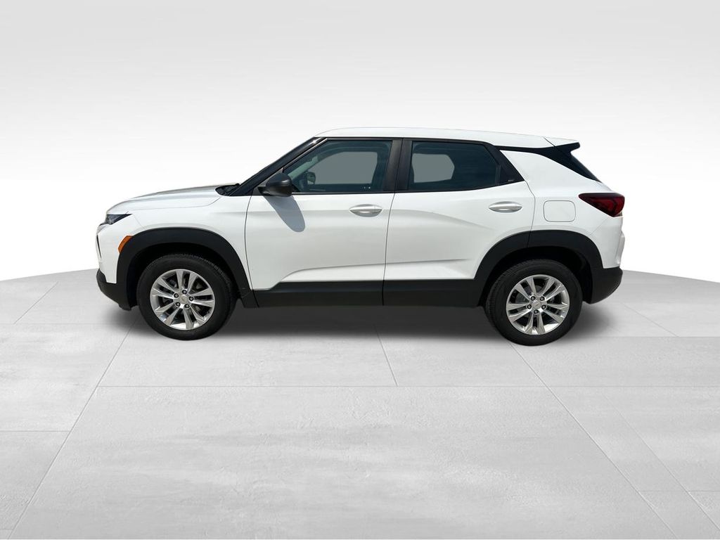 2022 Summit White Chevrolet Trailblazer LS AWD SUV