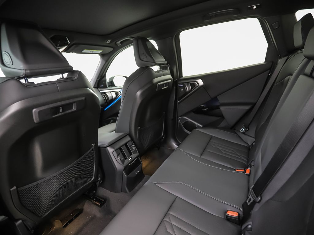 Thumbnail: 2026 BMW X3 - 21