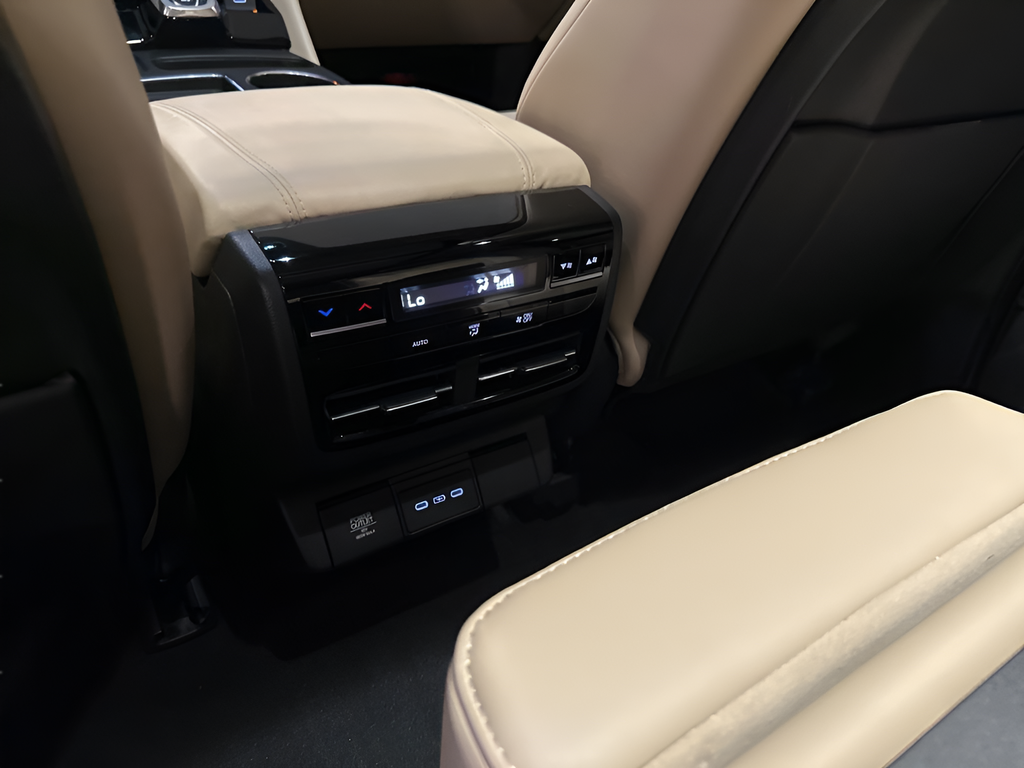 Used Car 2025 Acura Mdx  Technology Package For Sale Under $50,000 In Austin, Texas