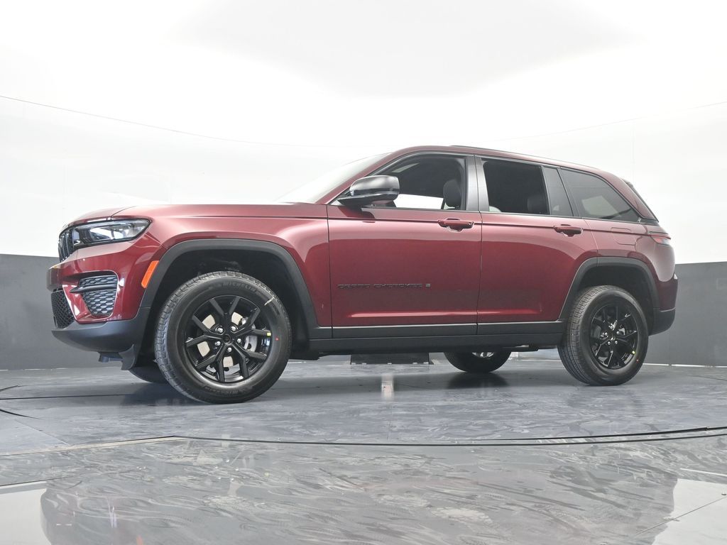 New 2025 Velvet Red Pearlcoat Jeep Laredo image 51