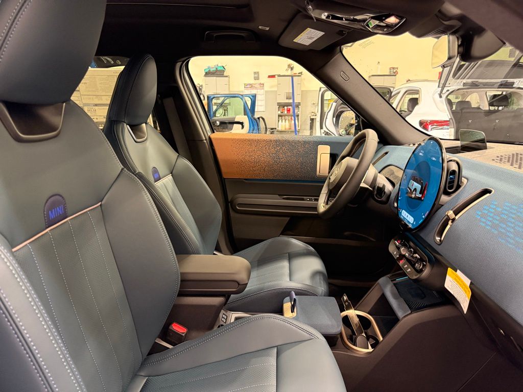 Thumbnail: 2025 MINI Cooper Countryman - 29