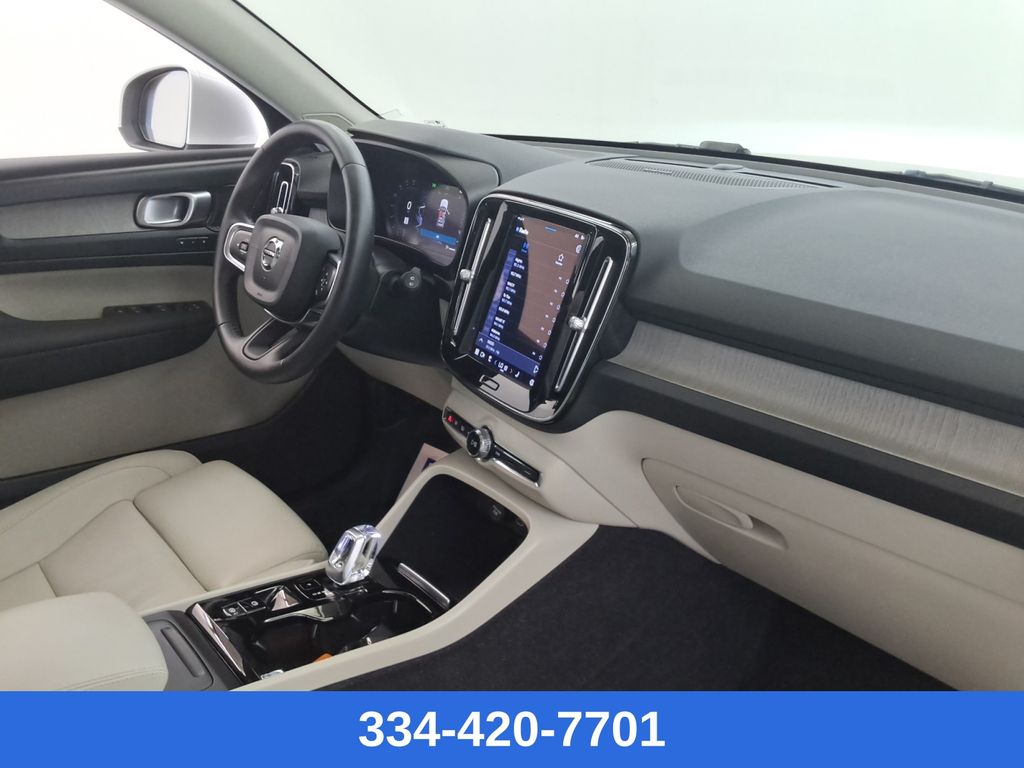 used 2023 Volvo XC40 car, priced at $29,397