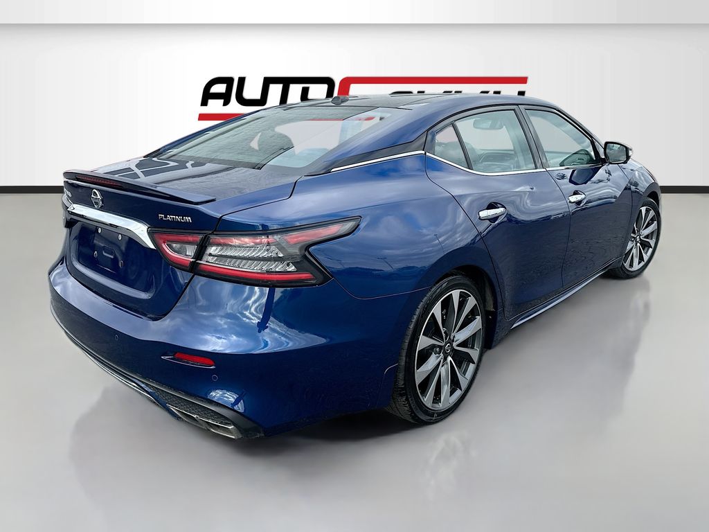 Used 2021 Blue Nissan Platinum image 7