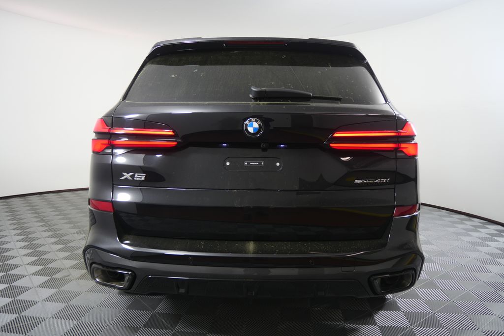 Thumbnail: 2026 BMW X5 - 4