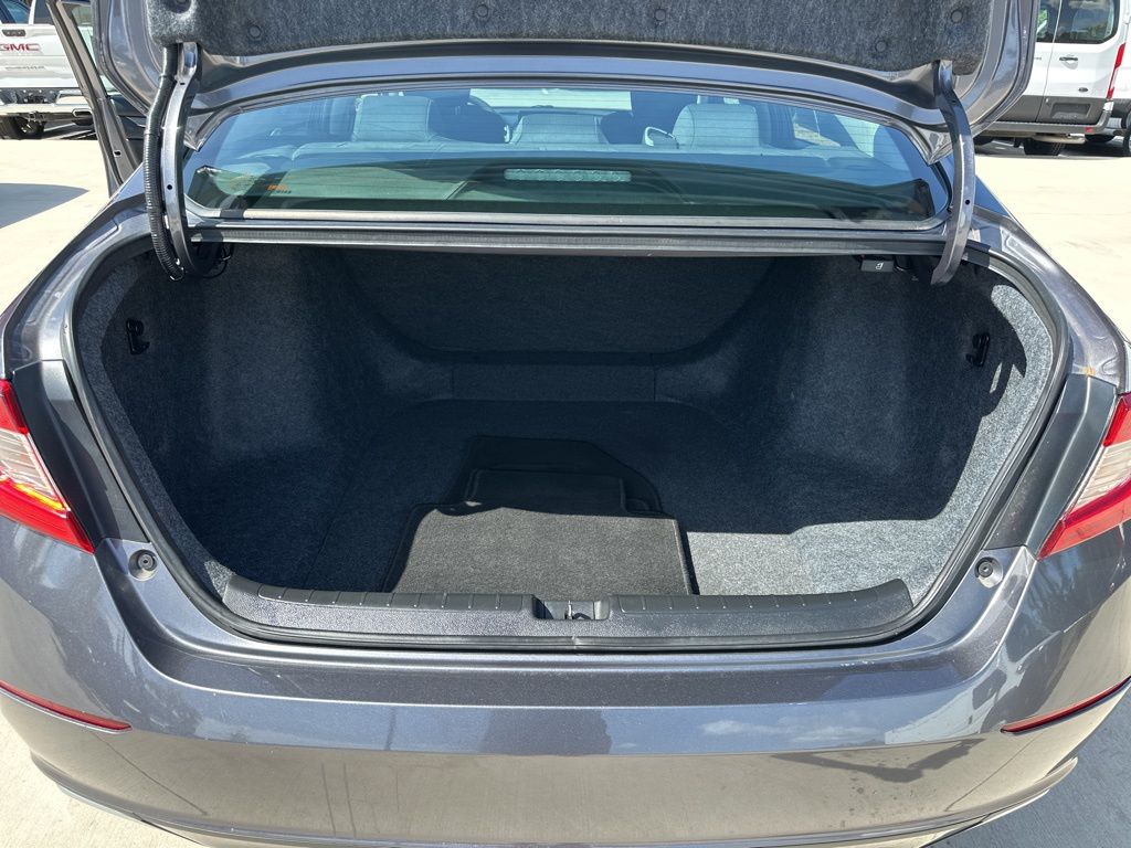 2021 Honda Accord LX FWD Sedan
