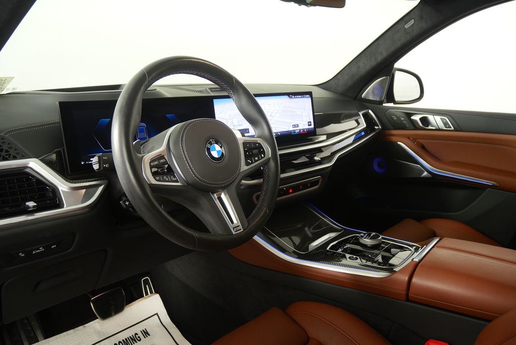 Thumbnail: 2025 BMW X5 - 14