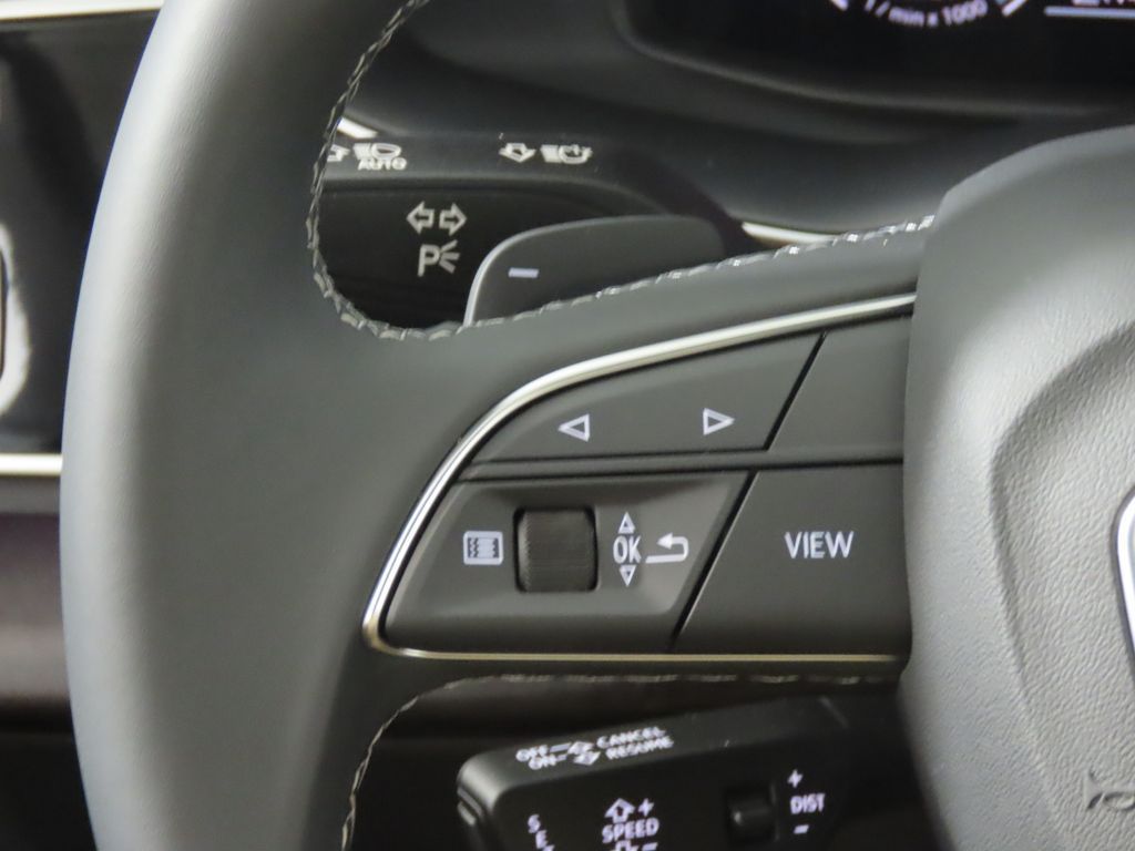 Thumbnail: 2026 Audi Q7 - 16