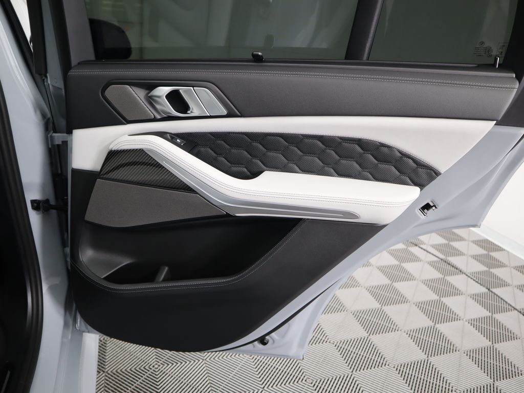 Thumbnail: 2026 BMW X5 - 28