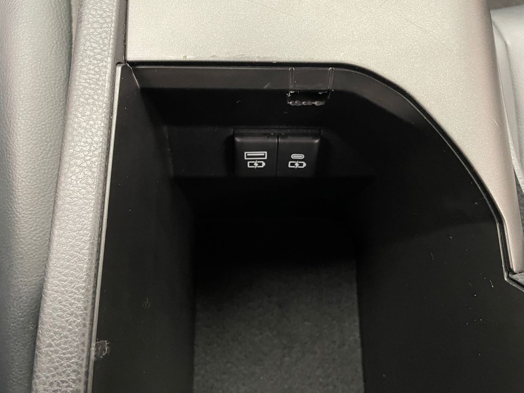 Thumbnail: 2023 Toyota Camry - 30