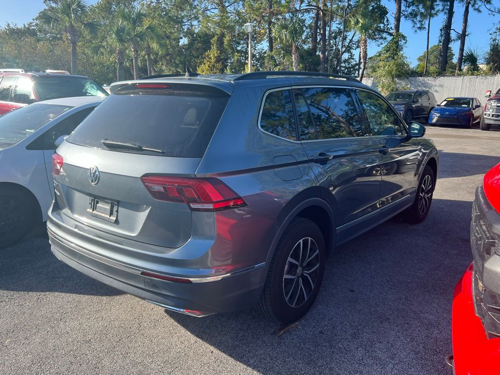 2021 Volkswagen Tiguan 2.0T SE 4