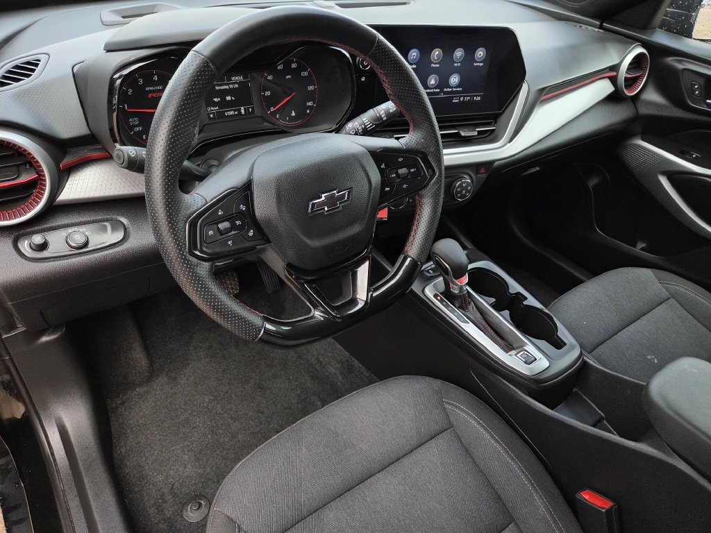 Used 2024 Chevrolet Trax SUV