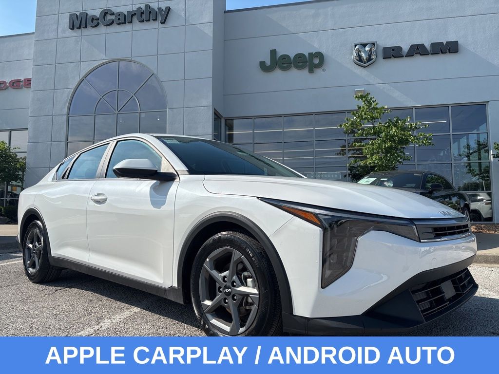 2025 Kia K4 LXS FWD