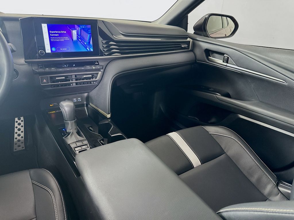 Thumbnail: 2025 Toyota Camry - 23