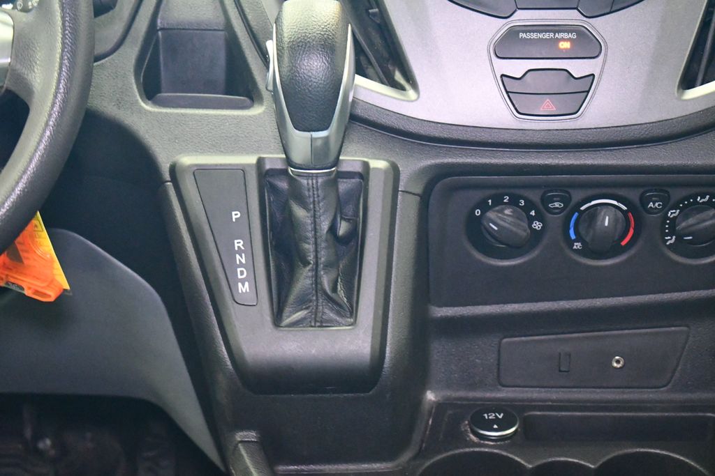 Thumbnail: 2016 Ford Transit Series - 19