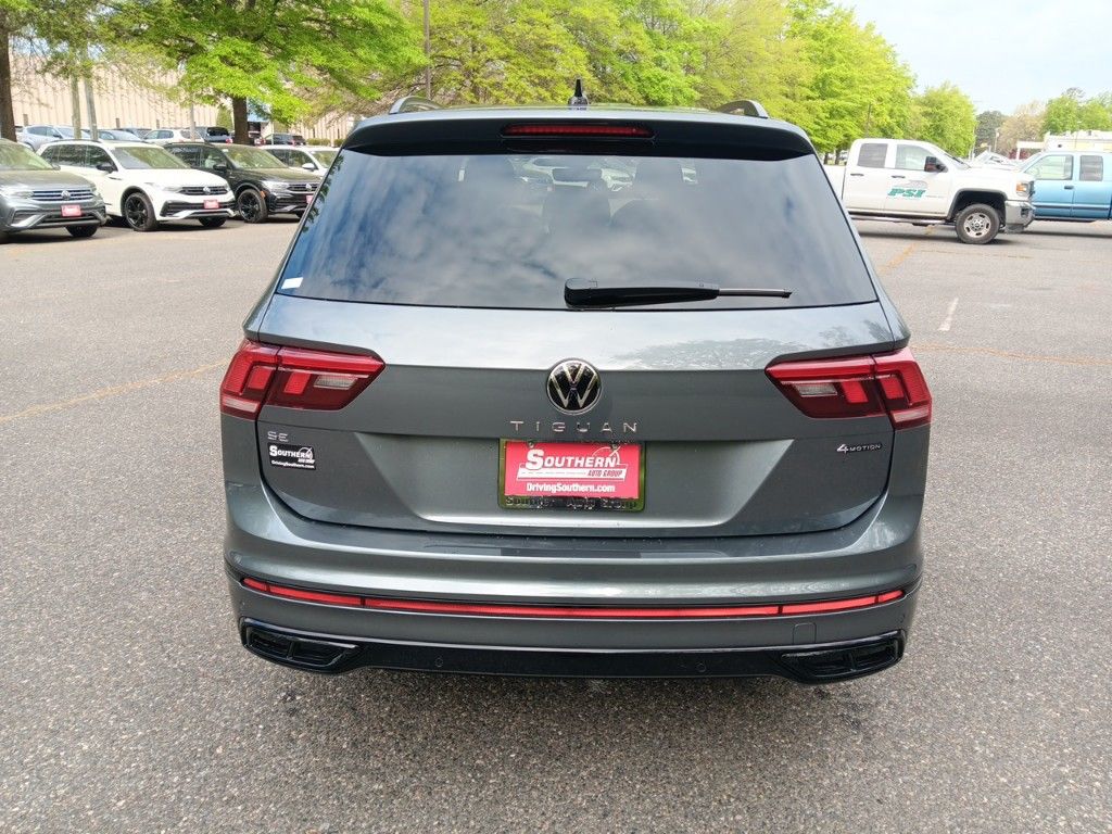 2024 Volkswagen Tiguan 2.0T SE R-Line Black 4