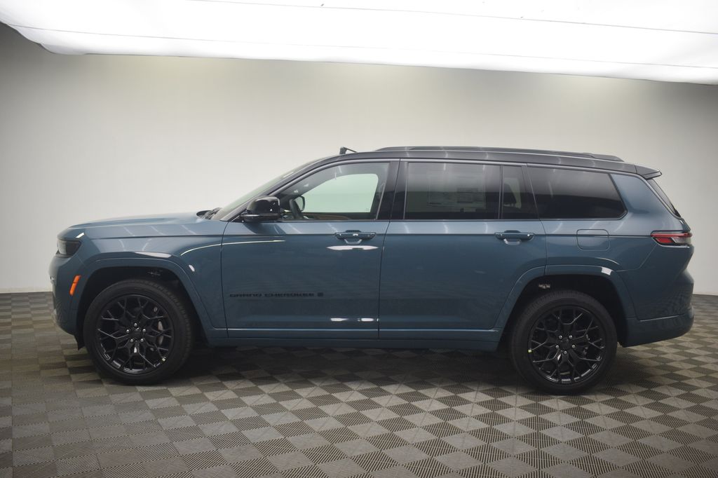 new 2026 Jeep Grand Cherokee L car, priced at $62,671