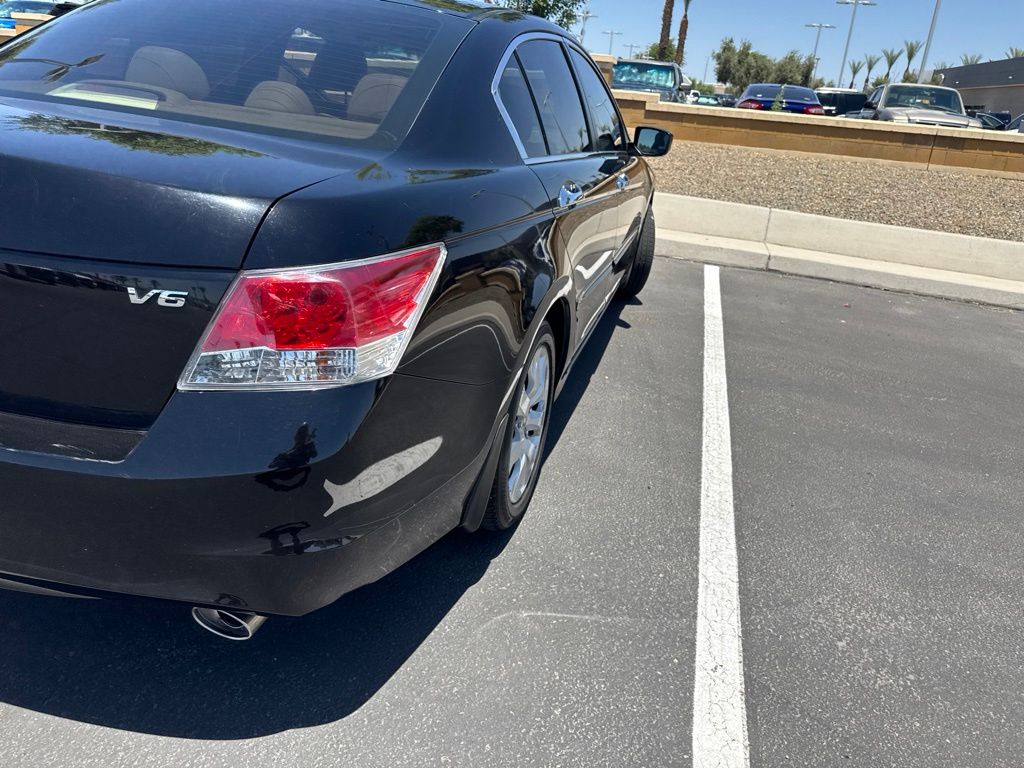 Thumbnail: 2010 Honda Accord - 4