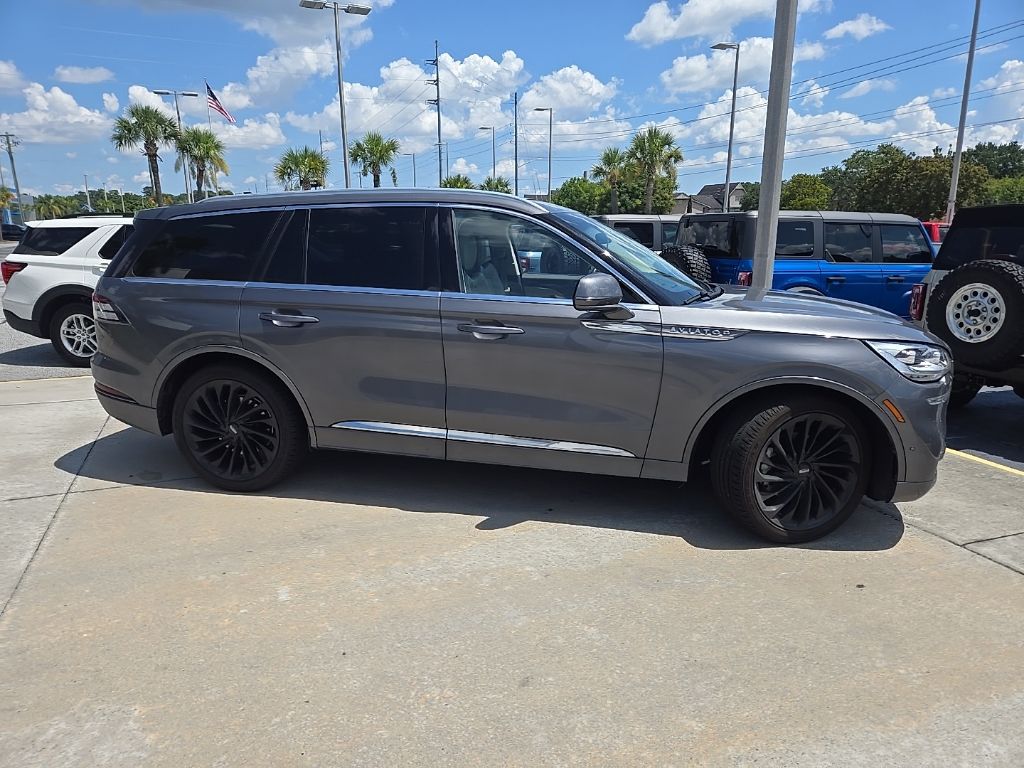 2022 Lincoln Aviator Reserve