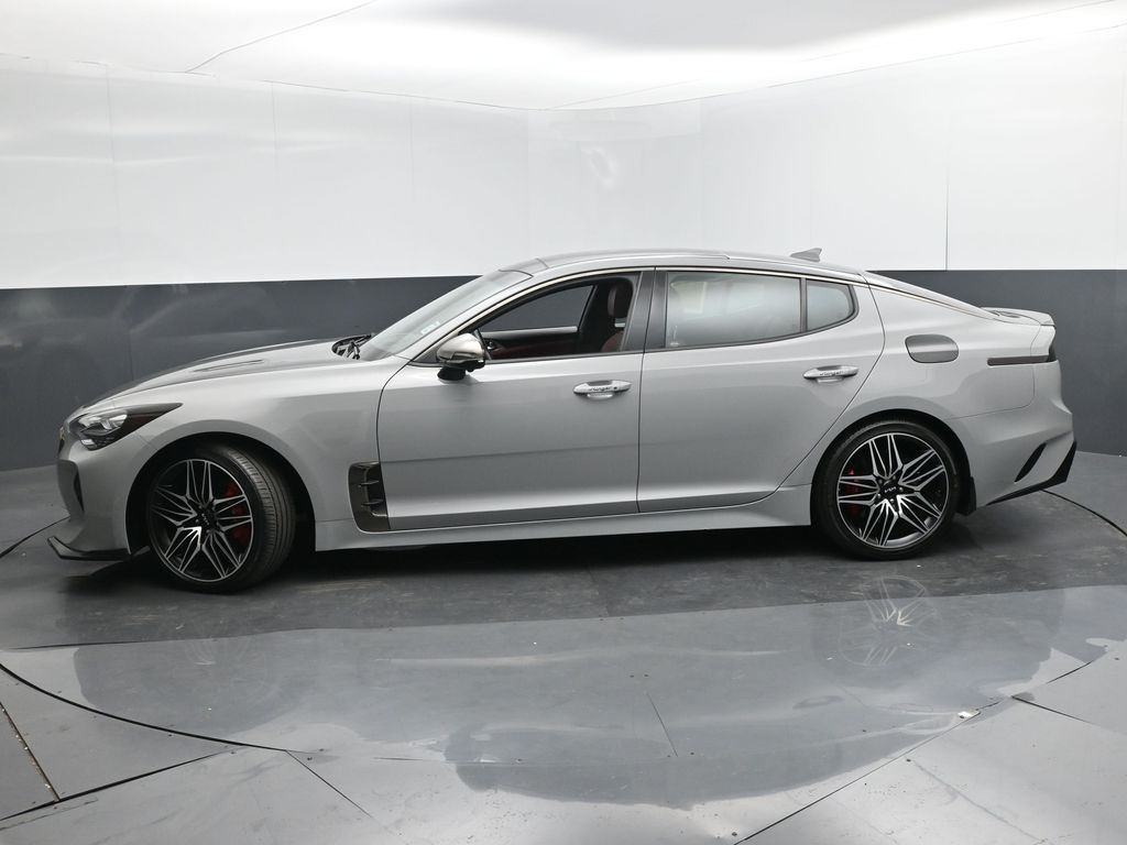 2023 Kia Stinger GT2