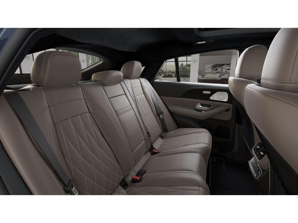Thumbnail: 2026 Mercedes-Benz GLE - 5