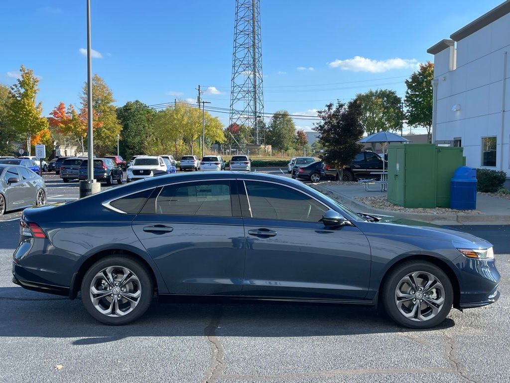 2025 Honda Accord EX-L 6