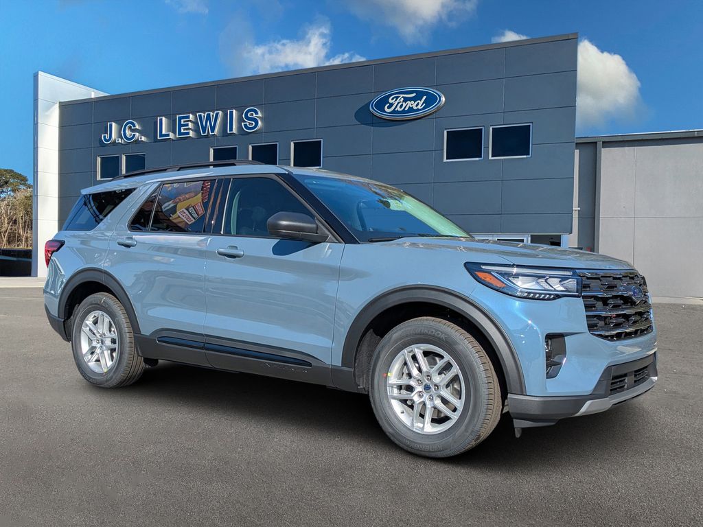 2026 Ford Explorer Active w/200A Pkg