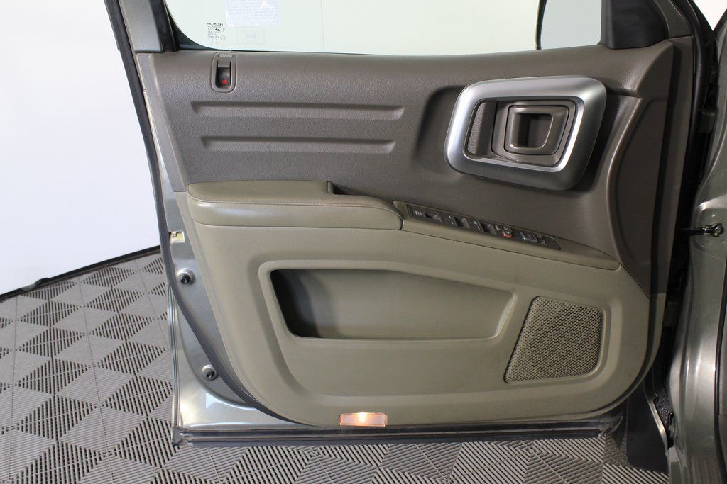 Thumbnail: 2007 Honda Ridgeline - 12