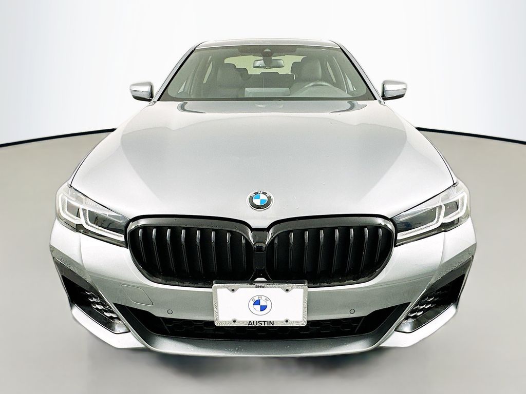 Thumbnail: 2023 BMW 5 Series - 2