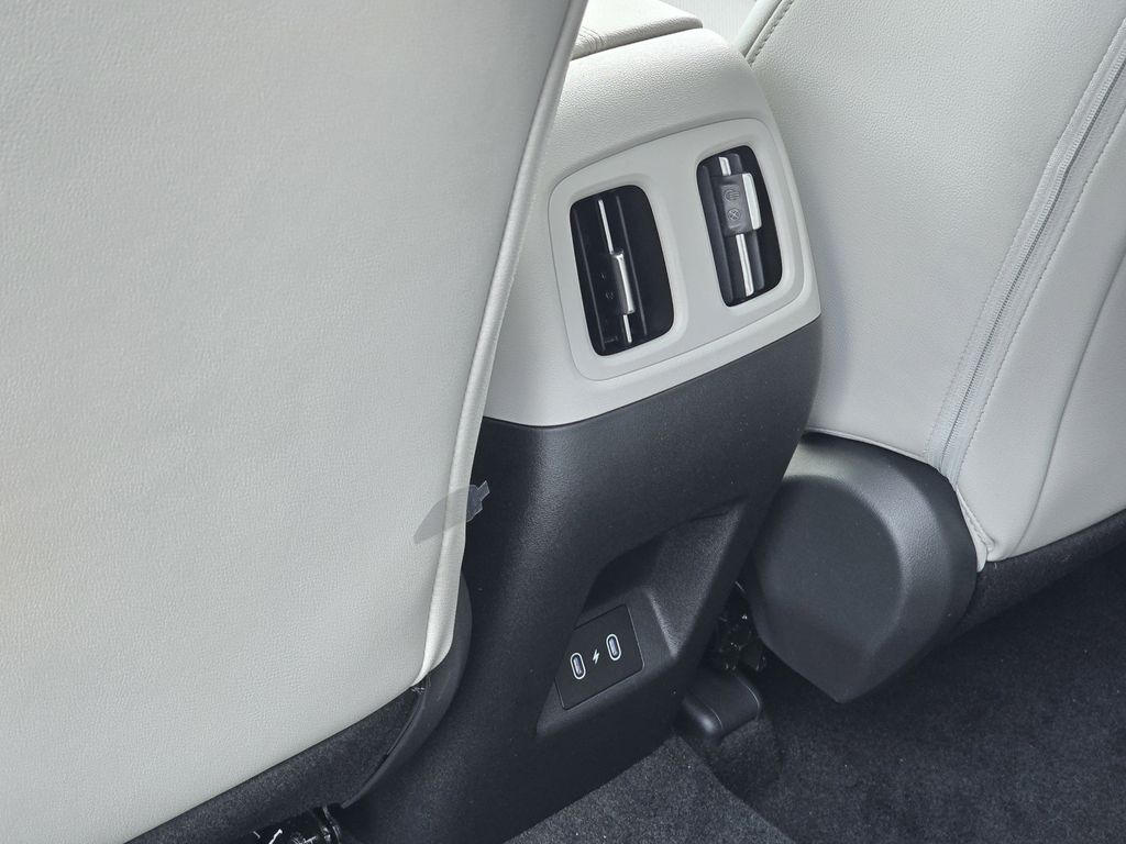 New 2026 Green Hyundai SEL Premium image 14