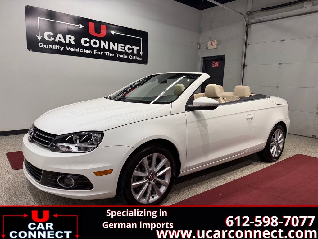 Candy White 2013 Volkswagen Eos Convertible Front-Wheel Drive 6-Speed Dual Clutch