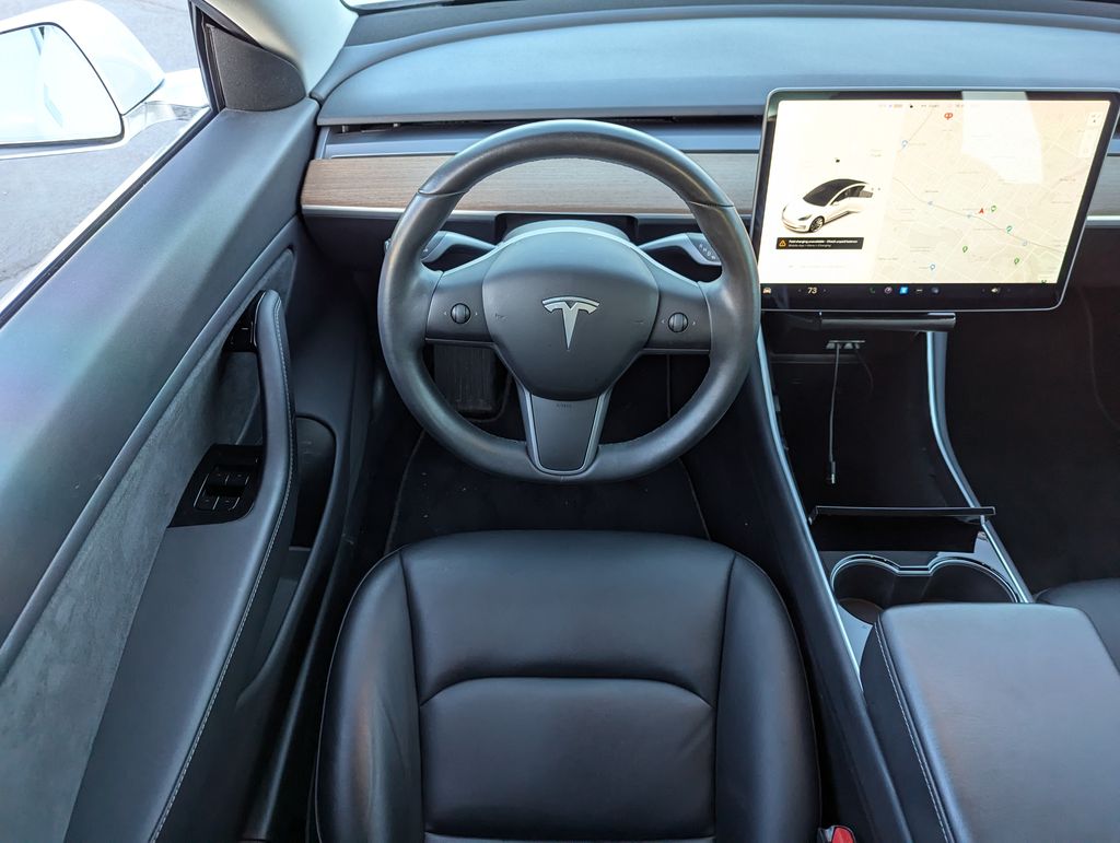 2019 Tesla Model 3 Standard Range Plus 26