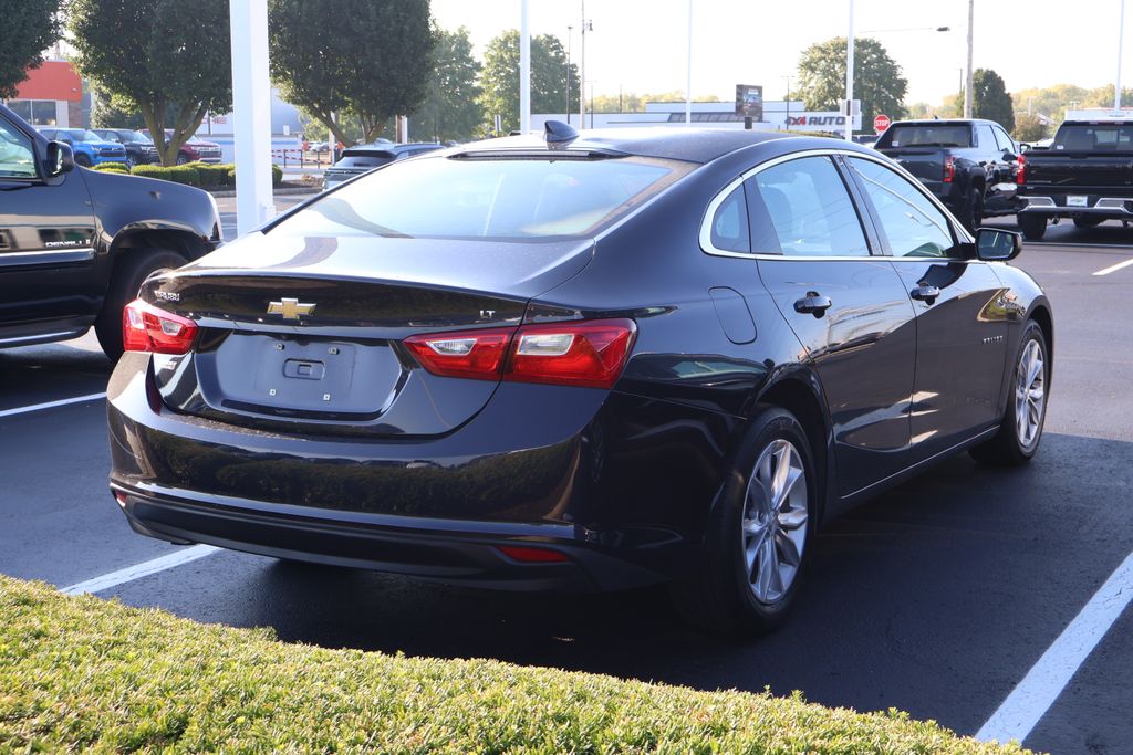 Thumbnail: 2023 Chevrolet Malibu - 7