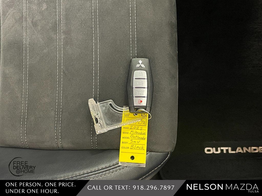 Used 2022 Black Mitsubishi SE image 49