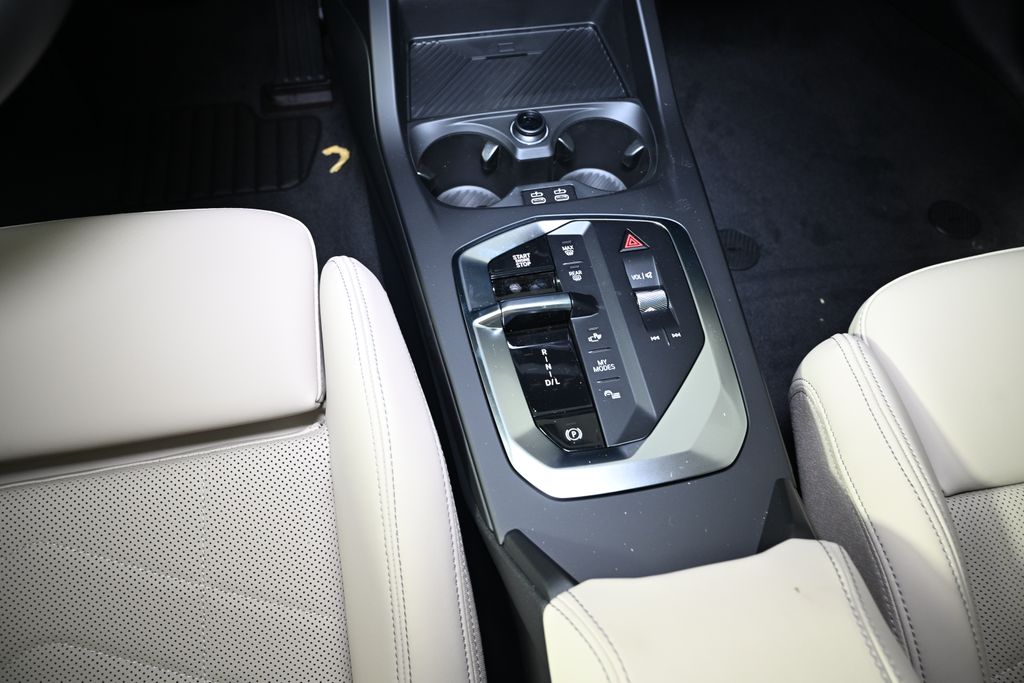 Thumbnail: 2026 BMW 2 Series - 19