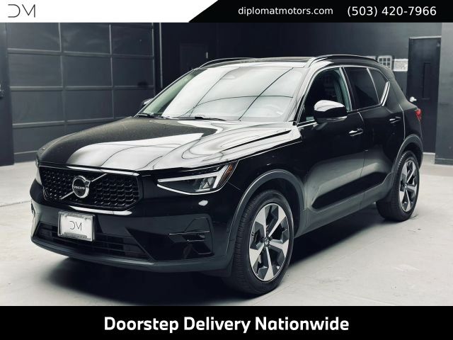 Black 2023 Volvo XC40 SUV / Crossover All-Wheel Drive Automatic