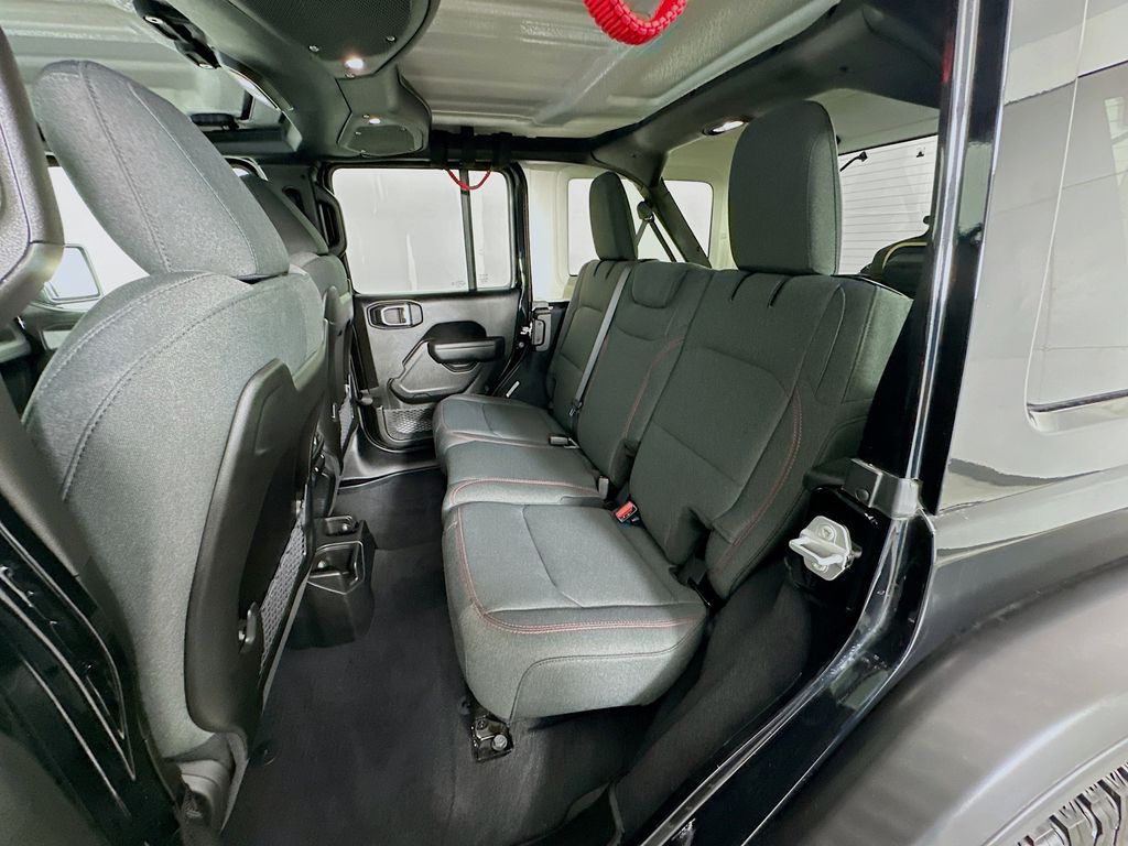 Thumbnail: 2025 Jeep Wrangler - 23