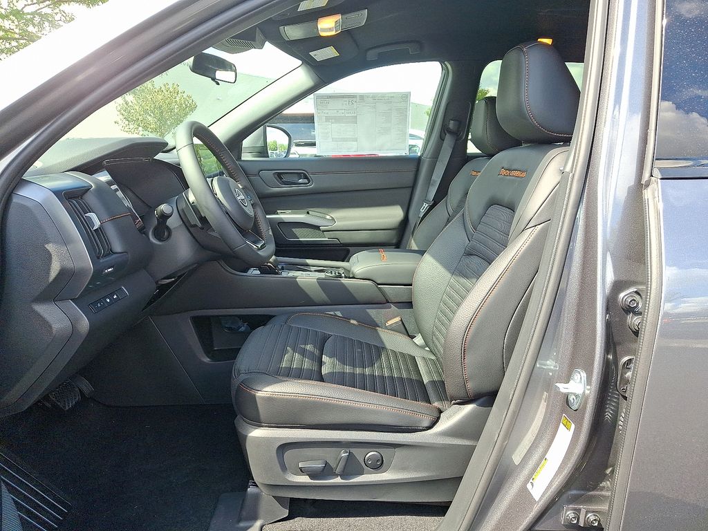 Thumbnail: 2025 Nissan Pathfinder - 7