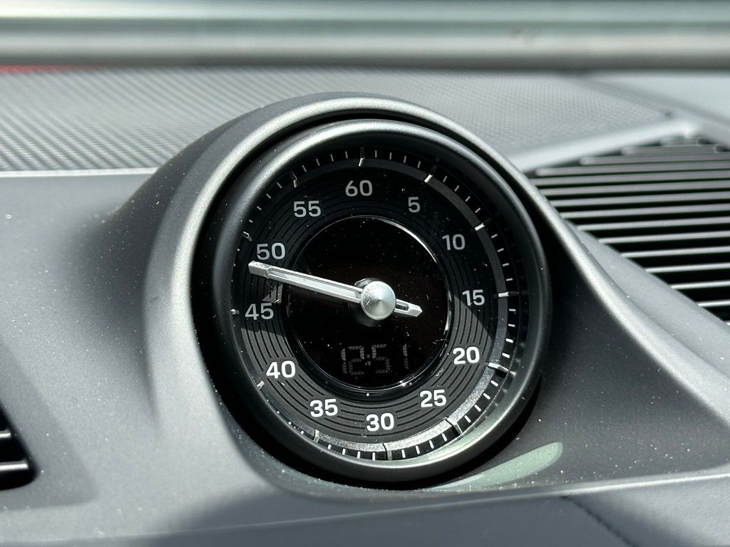 Thumbnail: 2025 Porsche  - 30