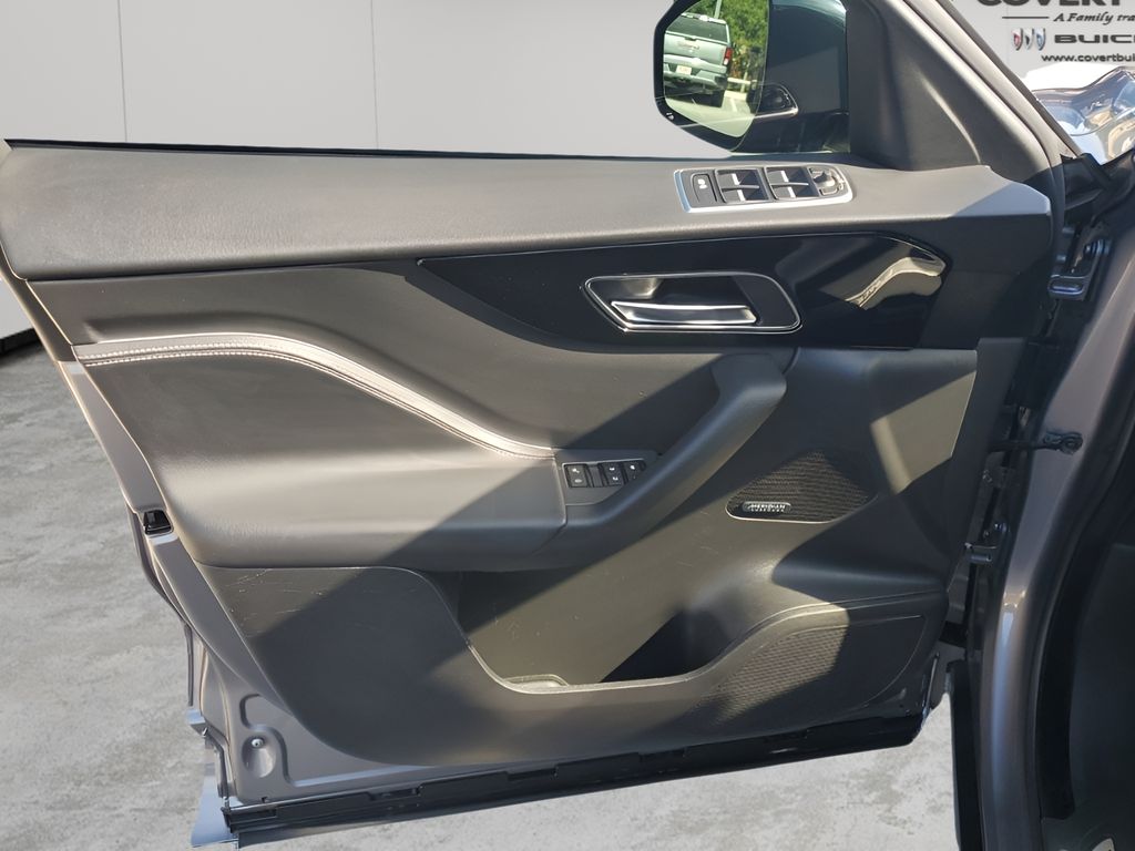 Used Car 2020 Jaguar F-pace  25t Checkered Flag For Sale Under $25,000 In Austin, Texas