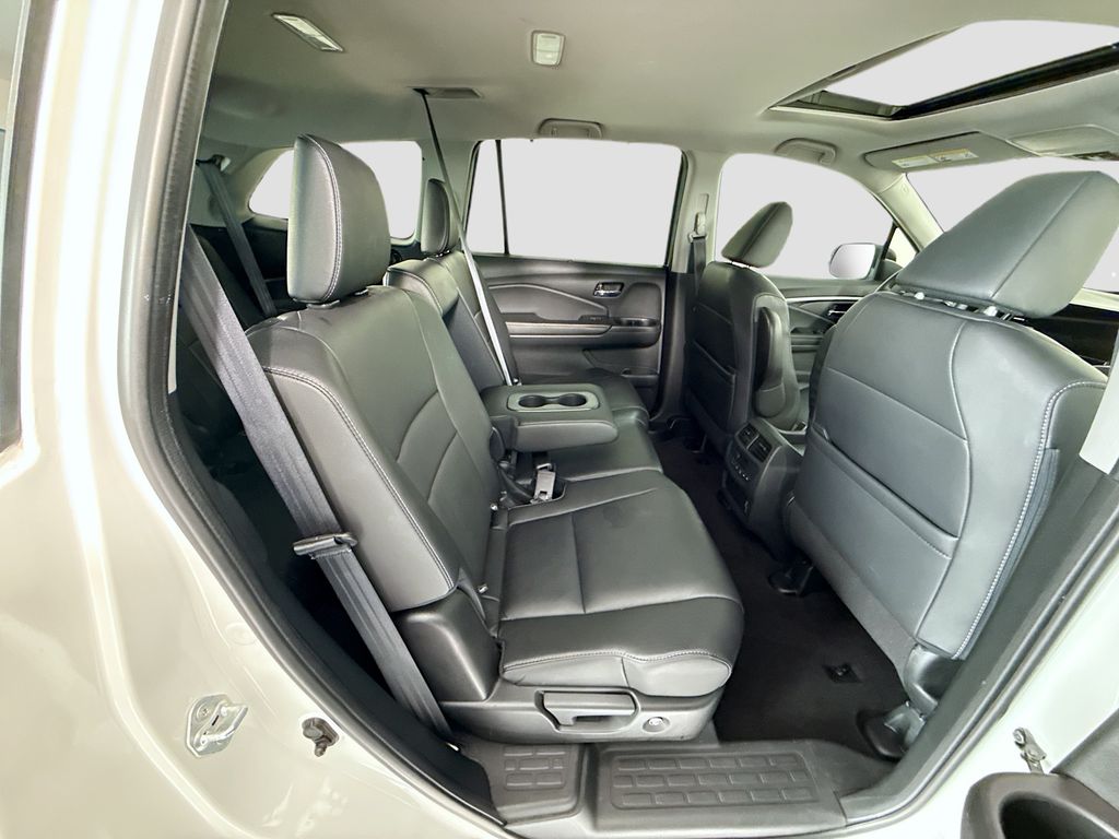 Thumbnail: 2022 Honda Pilot - 22