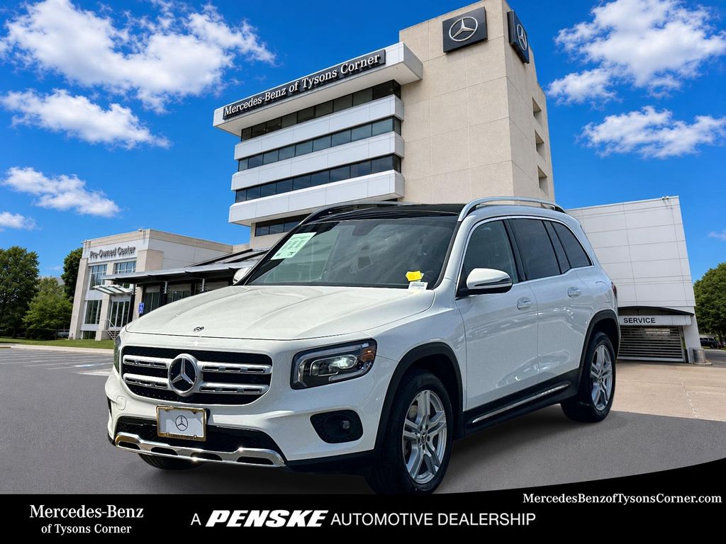 Thumbnail: 2022 Mercedes-Benz GLB - 1