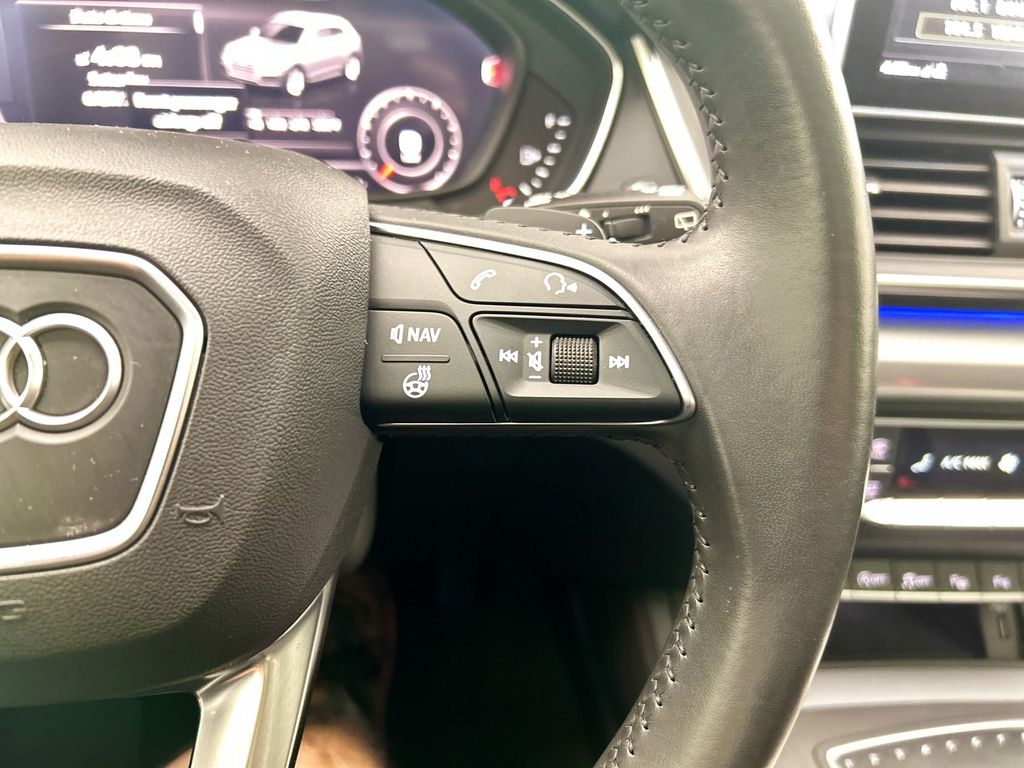Thumbnail: 2019 Audi Q5 - 12