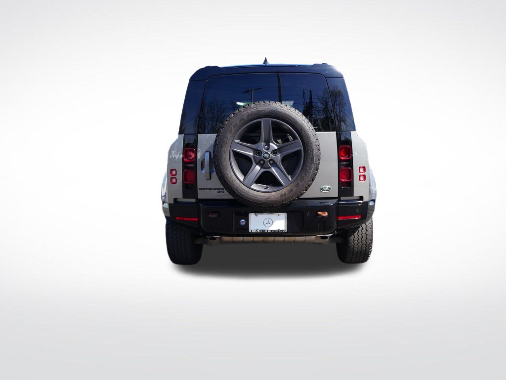 Thumbnail: 2023 Land Rover Defender - 4