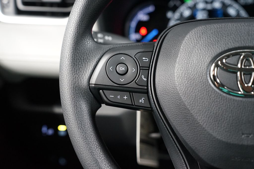 Thumbnail: 2025 Toyota RAV4 - 14