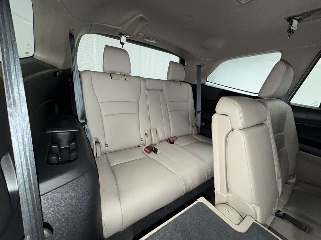 Used 2017 Honda Pilot SUV